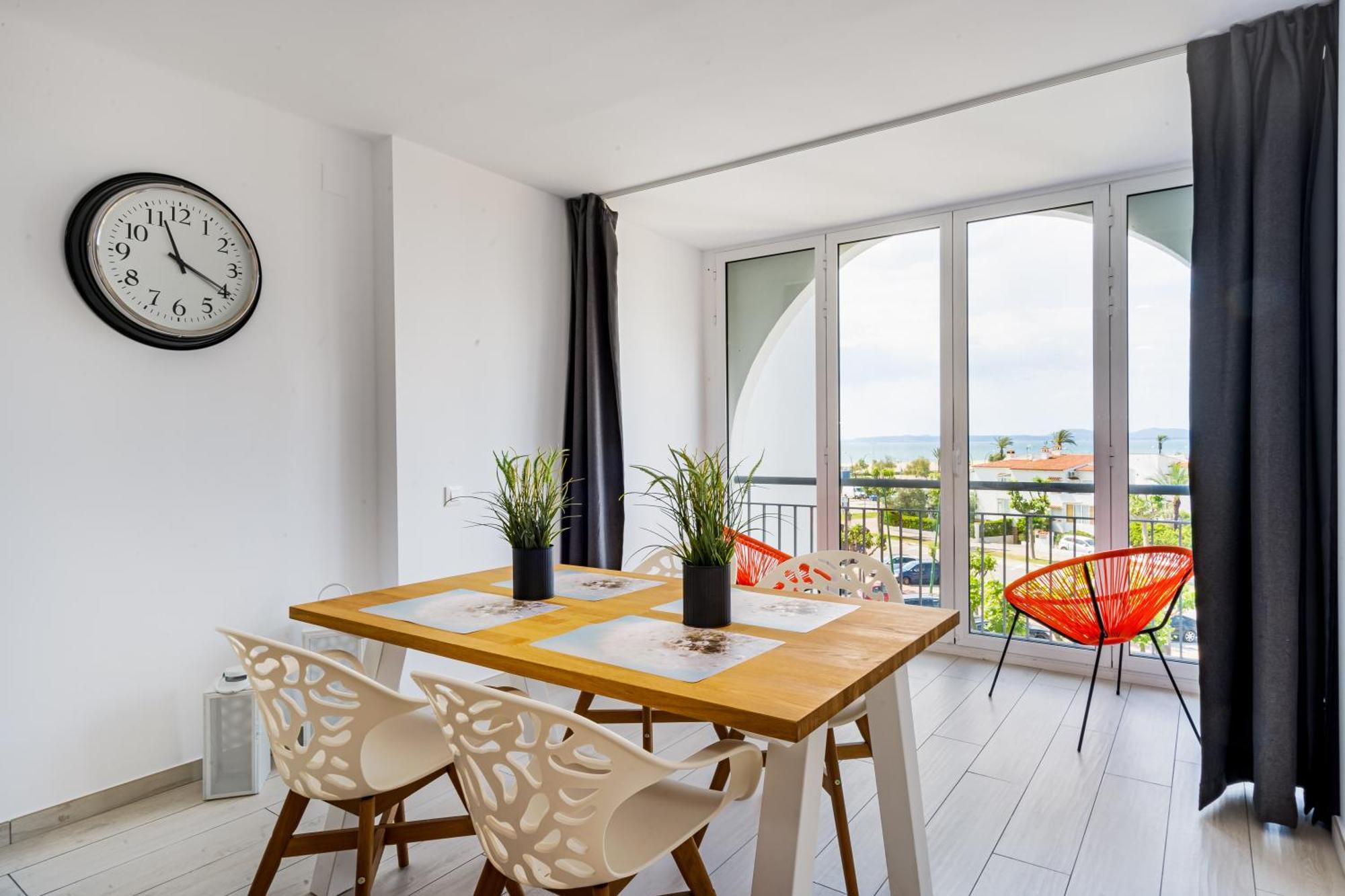 Apartamento Frente Al Canal Con Terraza Эмпуриабрава Экстерьер фото